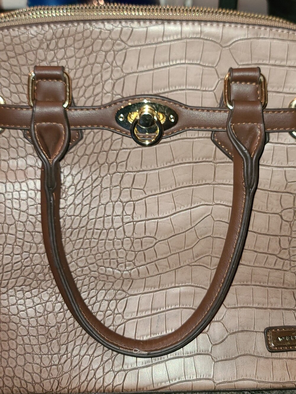 Adrienne Vittadini Dome Satchel Brown Croc EUC